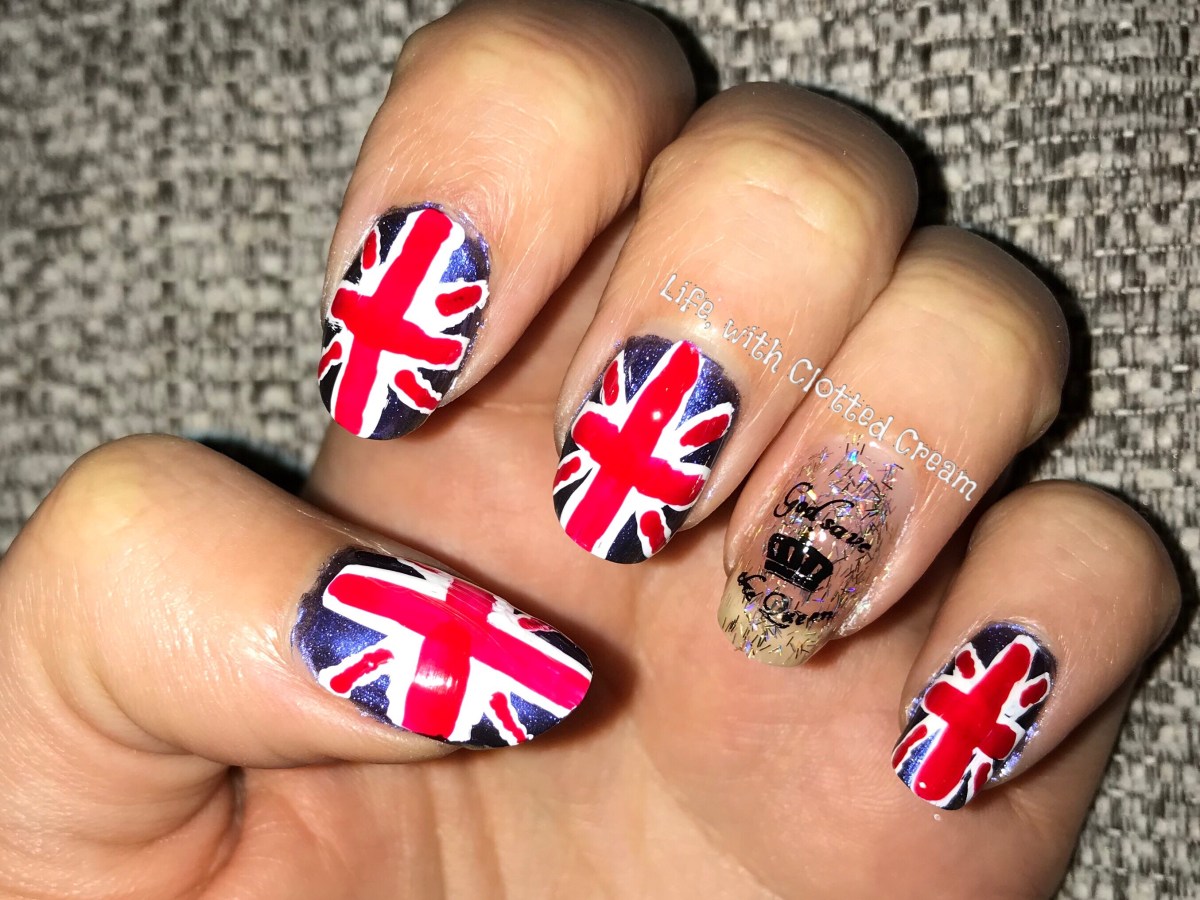 The Royal Wedding: A long wait on The Long&nbsp;Walk