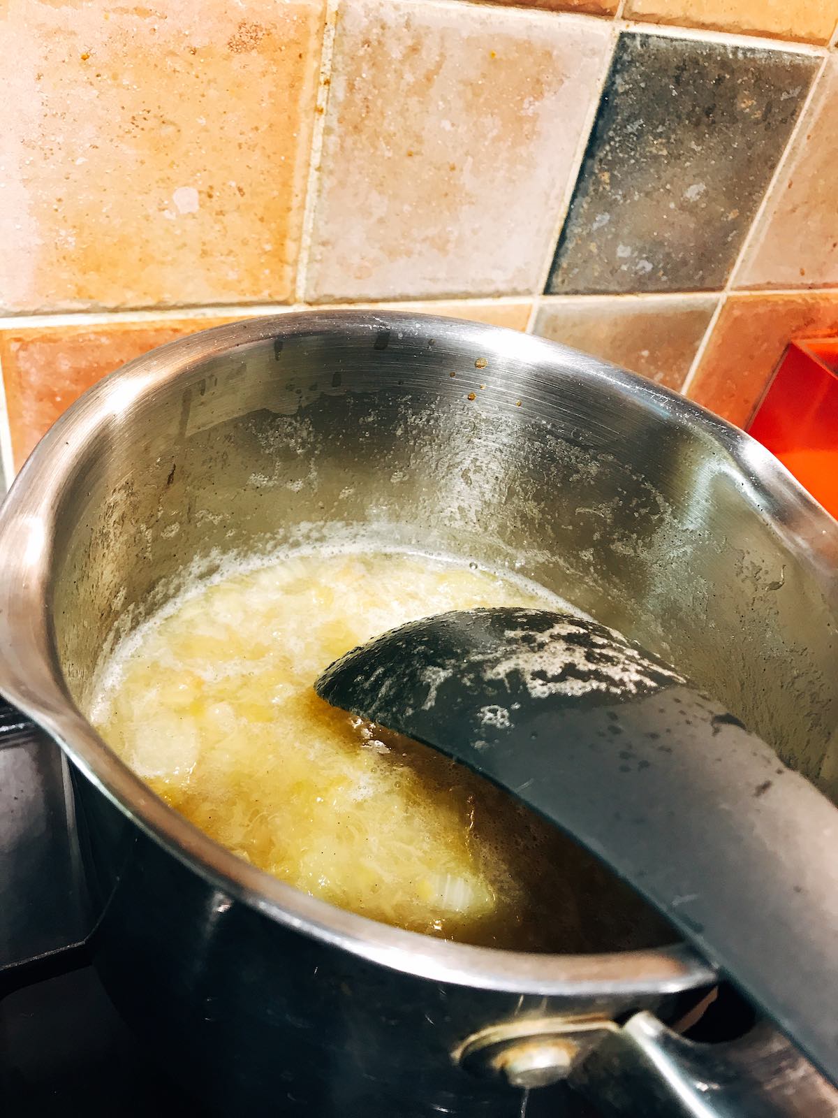 Cooking rhubarb in sugar syrup