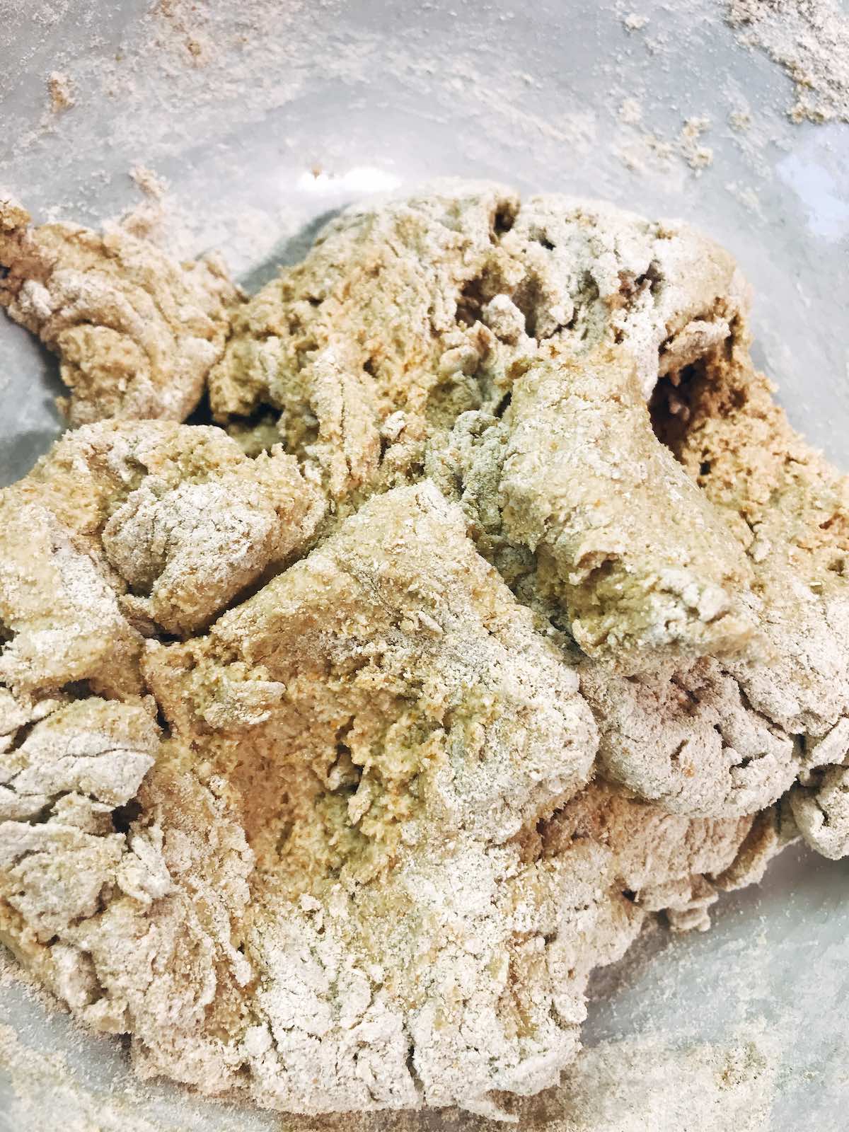 Crumbly Einkorn dough