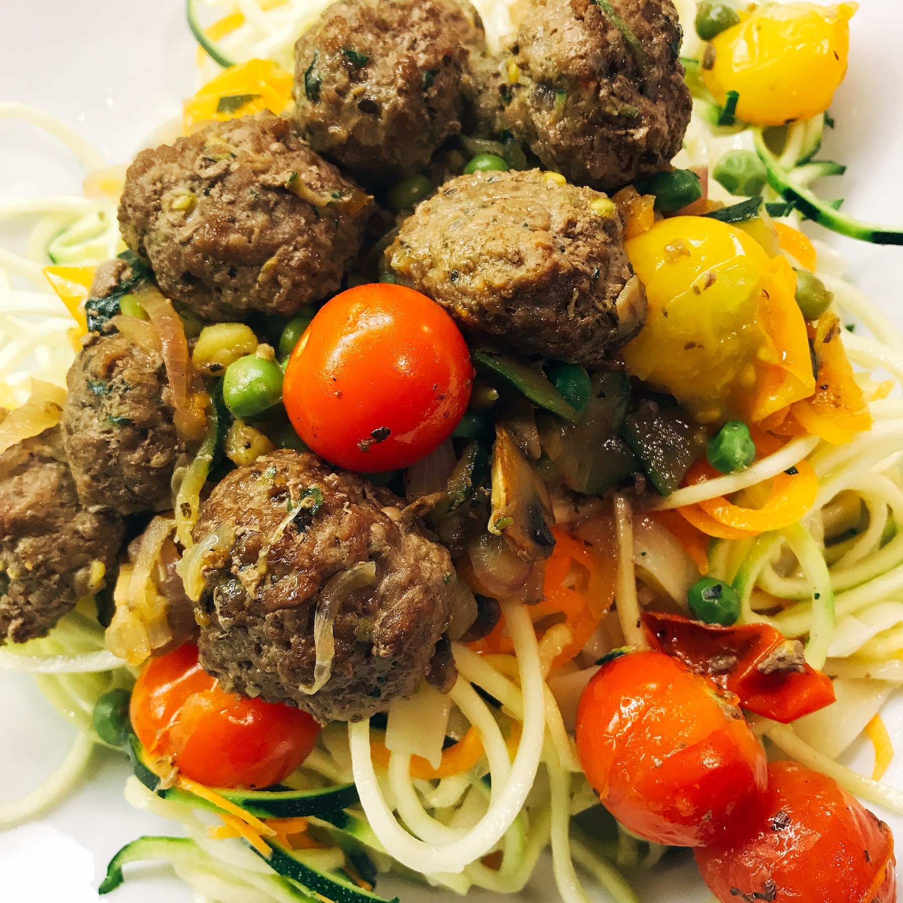 Healthy spaghetti and meatballs