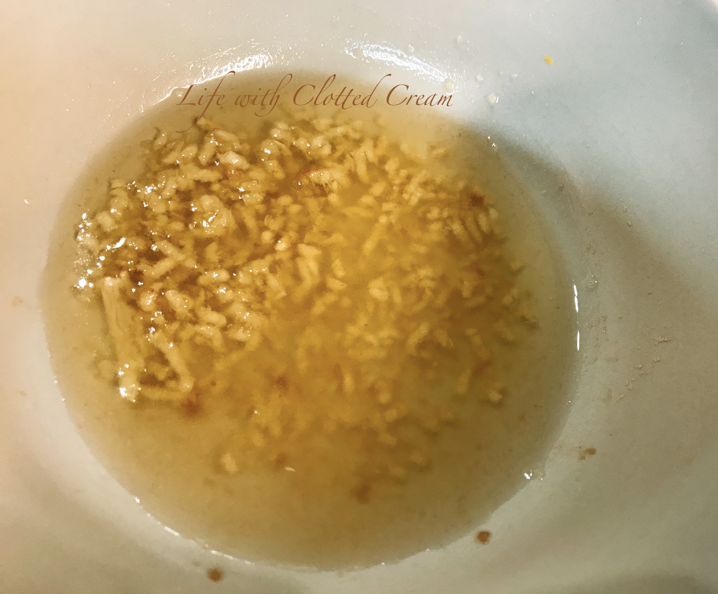 Melted butter with garlic